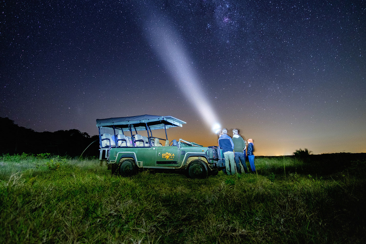 Night drive under a starlit sky in iSimangaliso